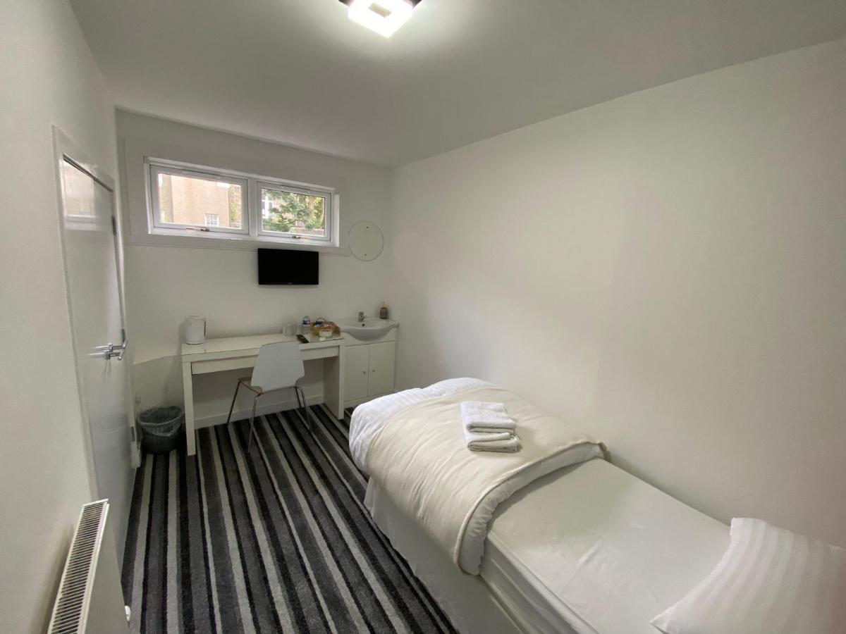 Aaran Central Guesthouse Αμπερντήν Εξωτερικό φωτογραφία