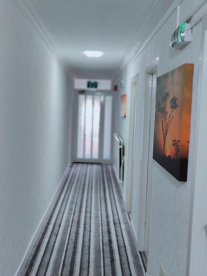 Aaran Central Guesthouse Αμπερντήν Εξωτερικό φωτογραφία